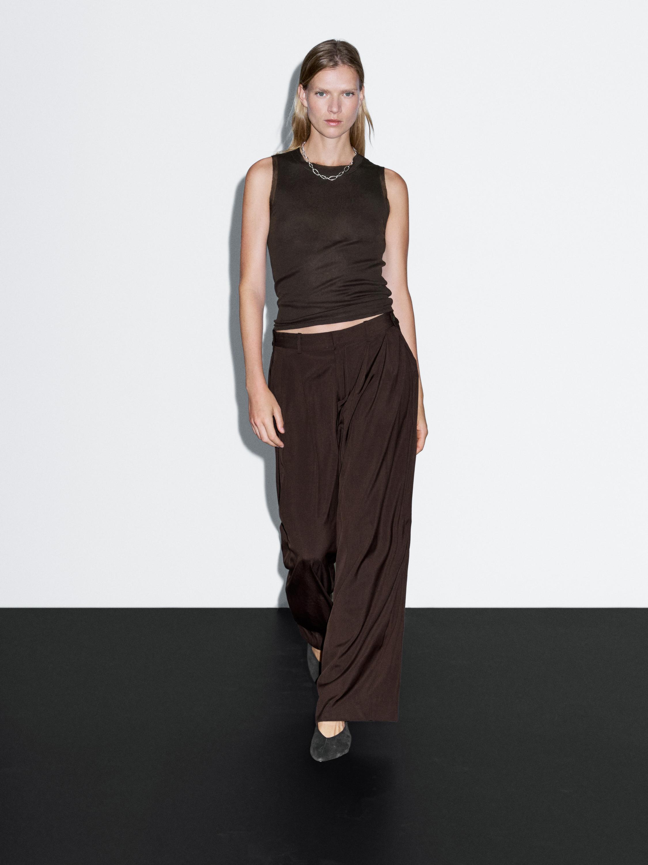 Top sans manches double liseré